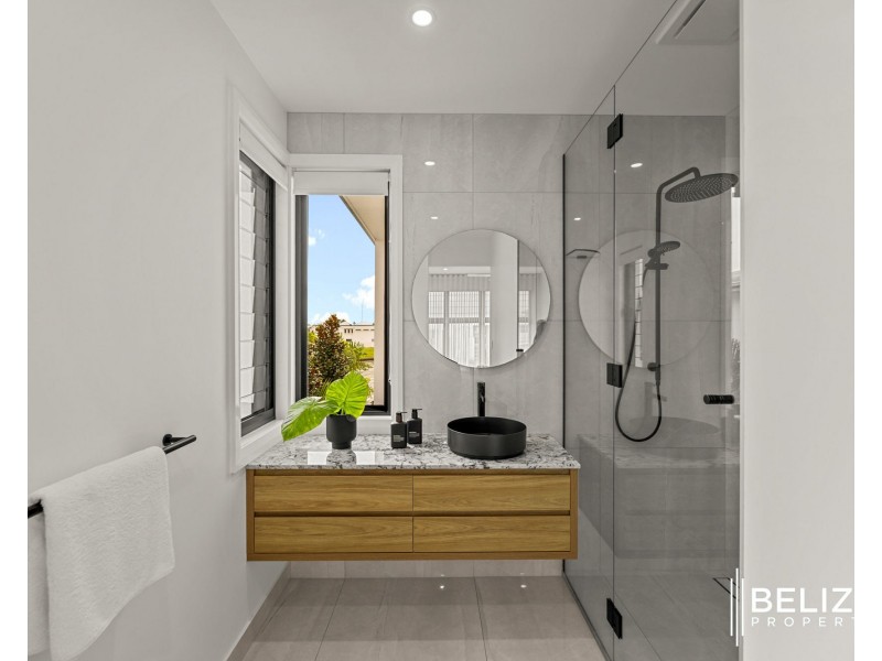 50 Poinciana Place, Jacobs Well QLD 4208