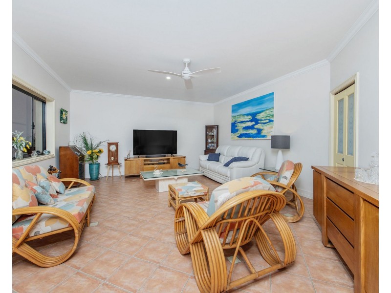 34 Royal Palm Drive, Steiglitz QLD 4207