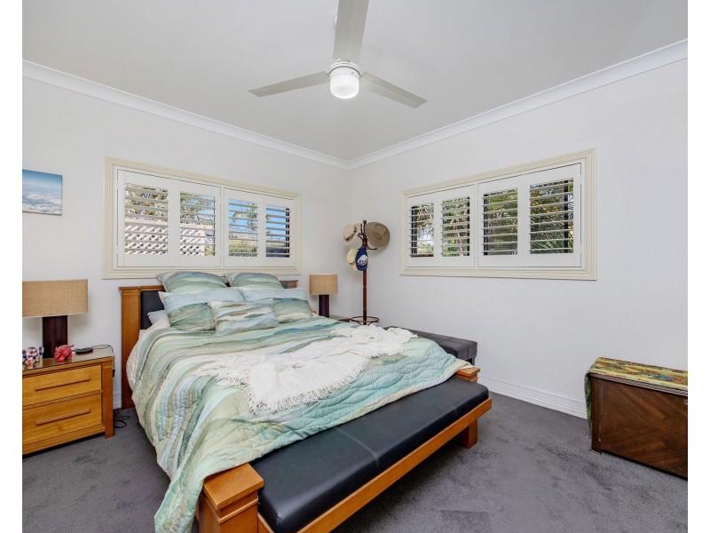 34 Royal Palm Drive, Steiglitz QLD 4207