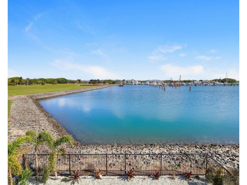 60 Marina Parade, Jacobs Well QLD 4208