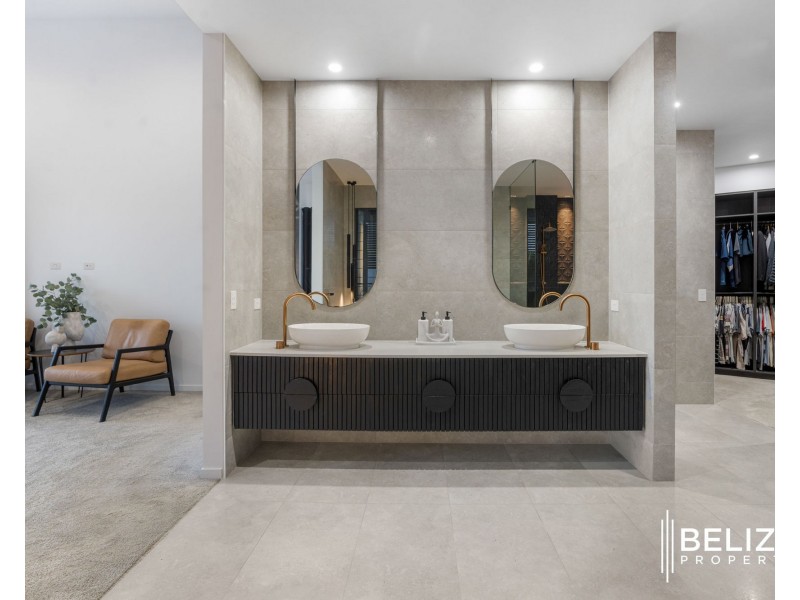 54 Poinciana Place, Jacobs Well QLD 4208