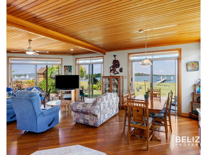 48 Warana Avenue, Steiglitz QLD 4207