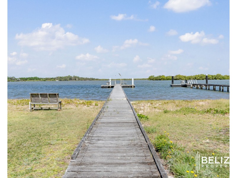 48 Warana Avenue, Steiglitz QLD 4207