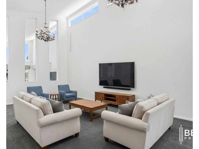 16 Windward Place, Jacobs Well QLD 4208