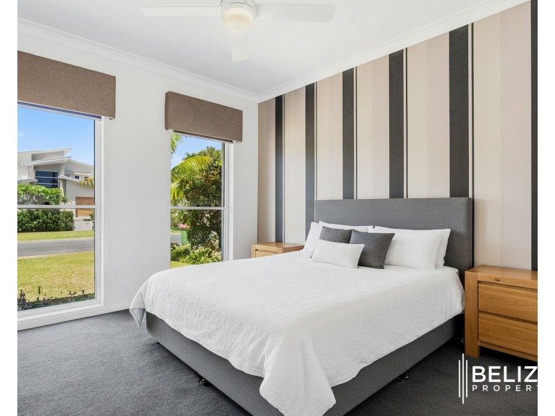 16 Windward Place, Jacobs Well QLD 4208