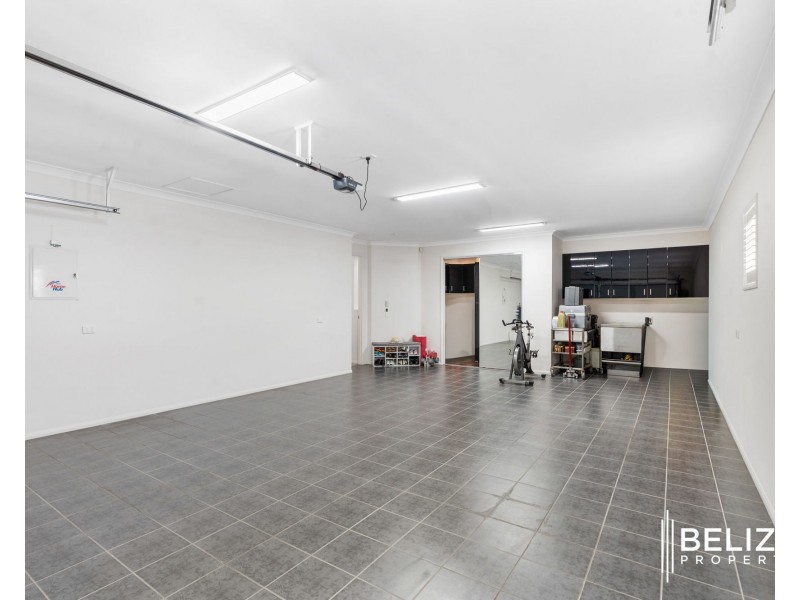 16 Windward Place, Jacobs Well QLD 4208