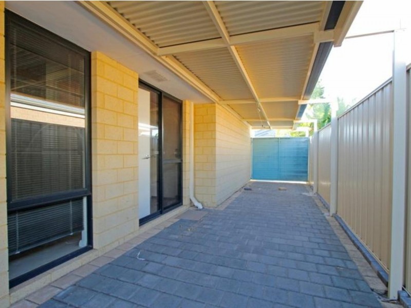 10 Normanby Bend, Success WA 6164