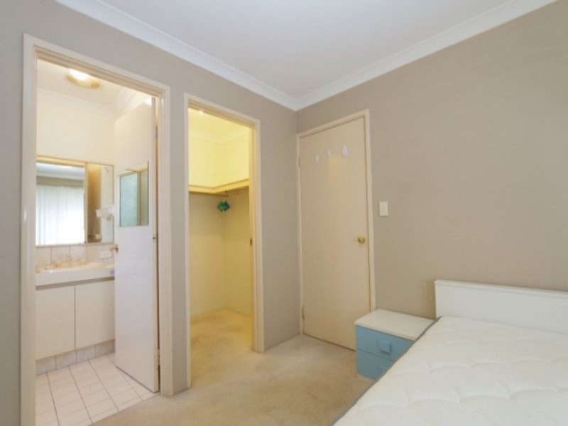 48 McLean Road, Canning Vale WA 6155