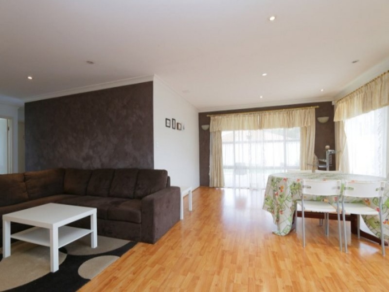 48 McLean Road, Canning Vale WA 6155