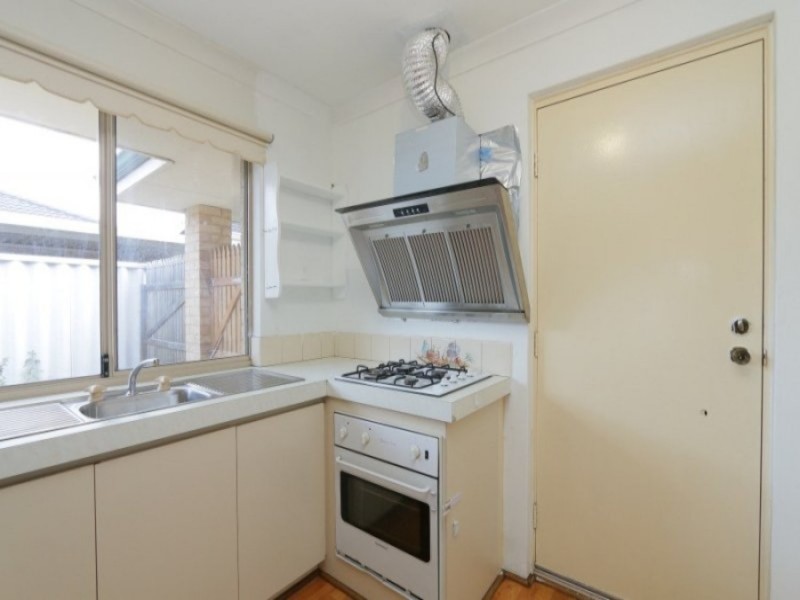 48 McLean Road, Canning Vale WA 6155