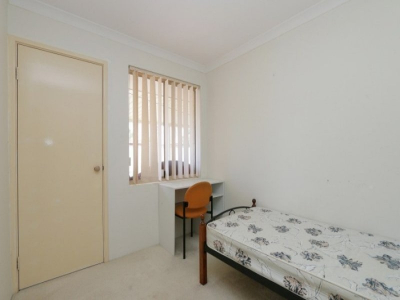 48 McLean Road, Canning Vale WA 6155