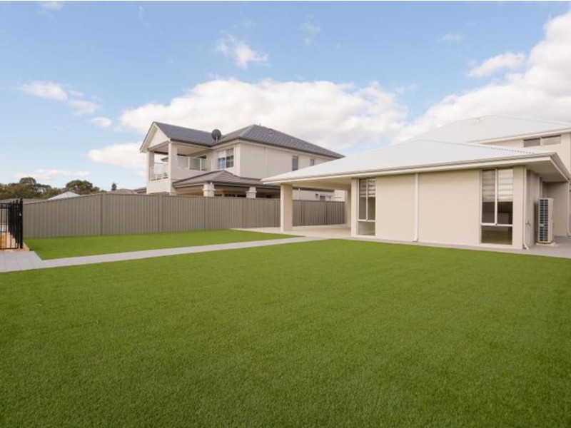 21 Chambri Chase, Success WA 6164