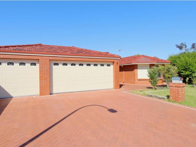 217 Amherst Road, Canning Vale WA 6155