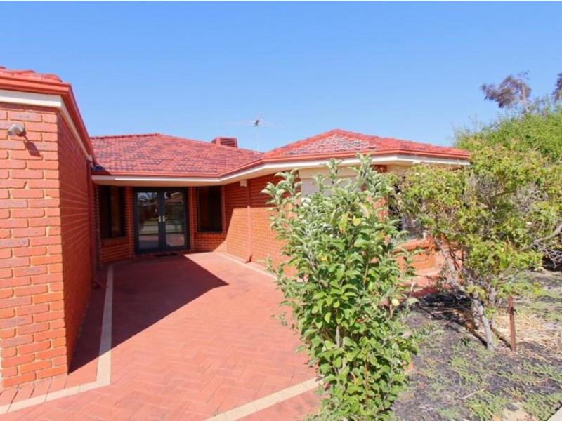 217 Amherst Road, Canning Vale WA 6155