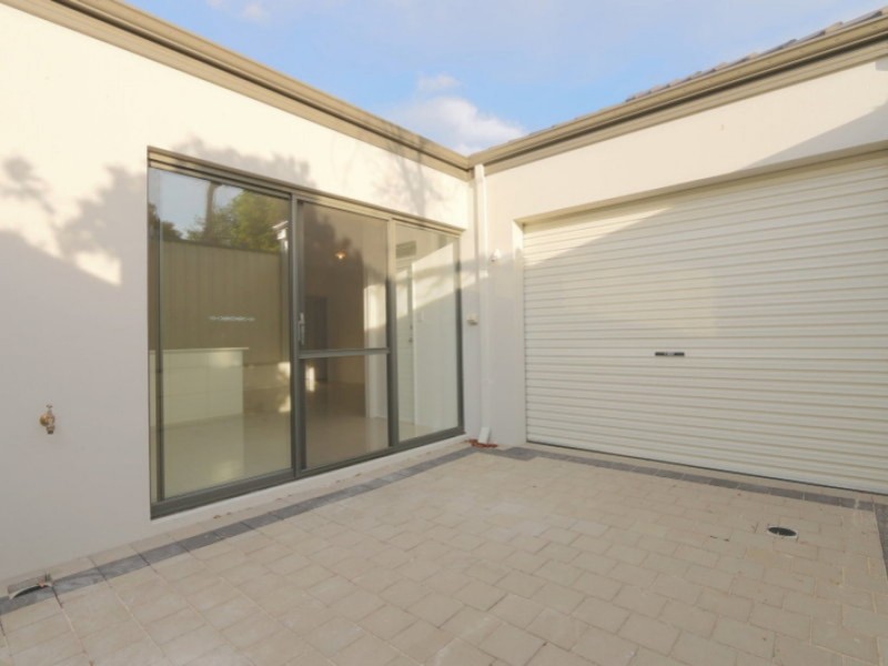 1/20 Mason Street, Cannington WA 6107