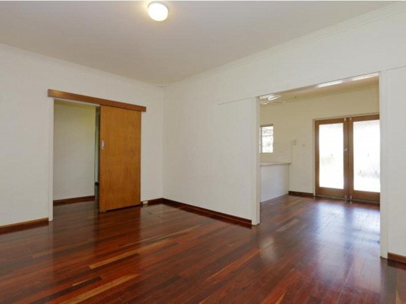 26 Spencer Avenue, Yokine WA 6060