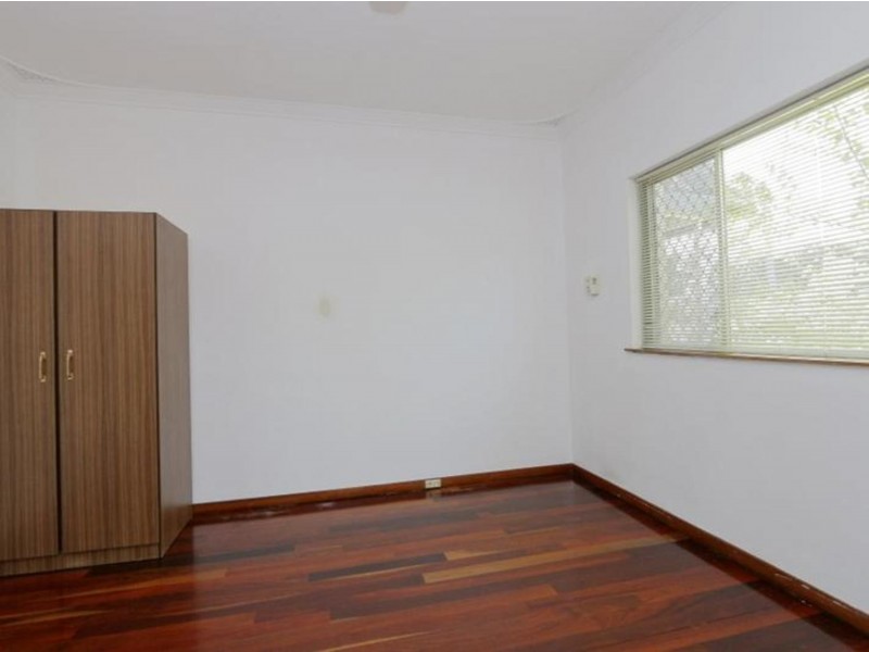 26 Spencer Avenue, Yokine WA 6060