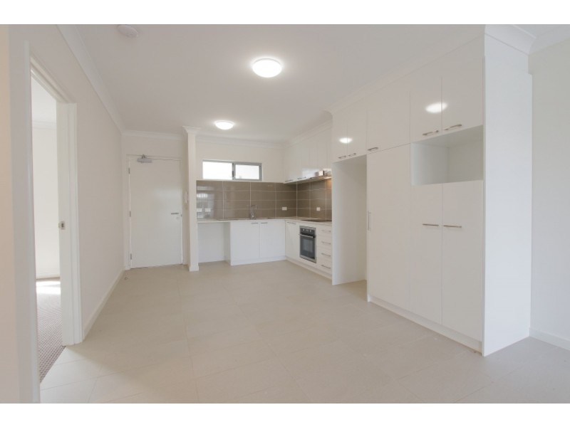 43/16 Grey Street, Cannington WA 6107
