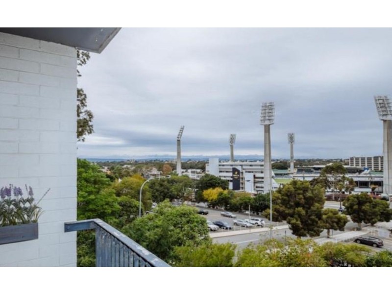 35/38-42 Waterloo Crescent, East Perth WA 6004