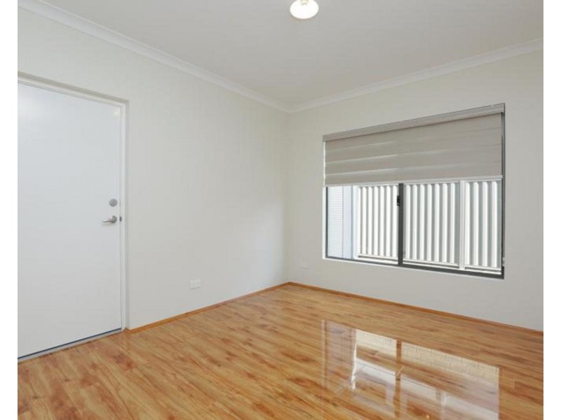 19 Chambri Chase, Success WA 6164