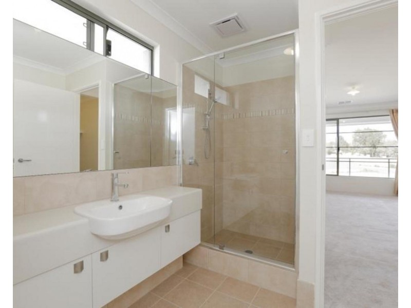 19 Chambri Chase, Success WA 6164