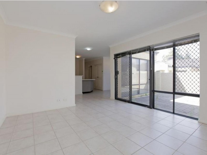 12/77-79 Henry Street, East Cannington WA 6107