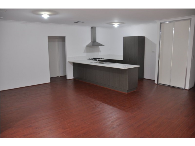 16C Hill View Terrace, St James WA 6102