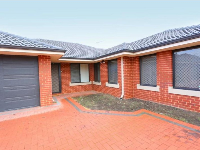 2/181 Manning Road, Bentley WA 6102