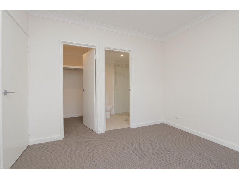 42/16 Grey Street, Cannington WA 6107