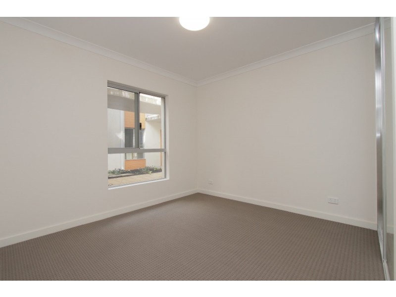 44/16 Grey Street, Cannington WA 6107