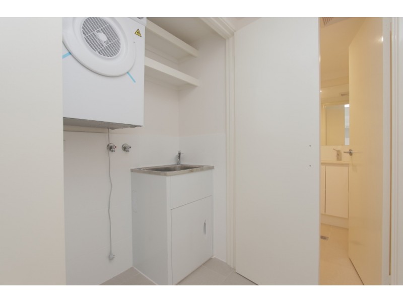 65/16 Grey Street, Cannington WA 6107