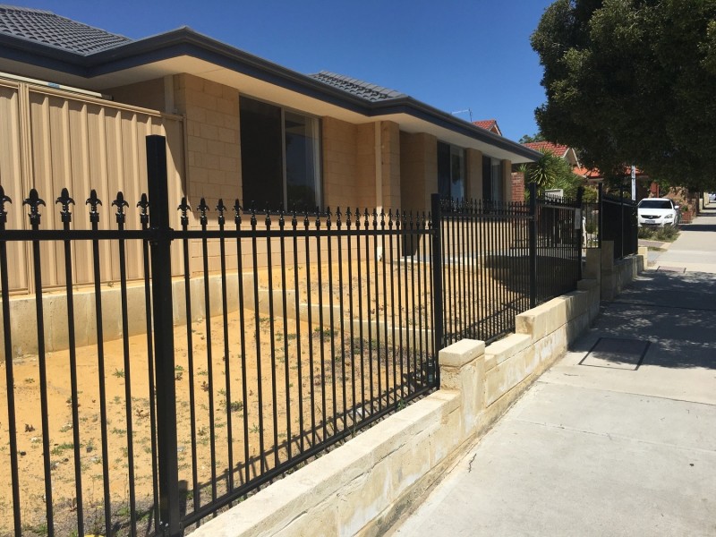 1/16 Hill View Terrace, St James WA 6102