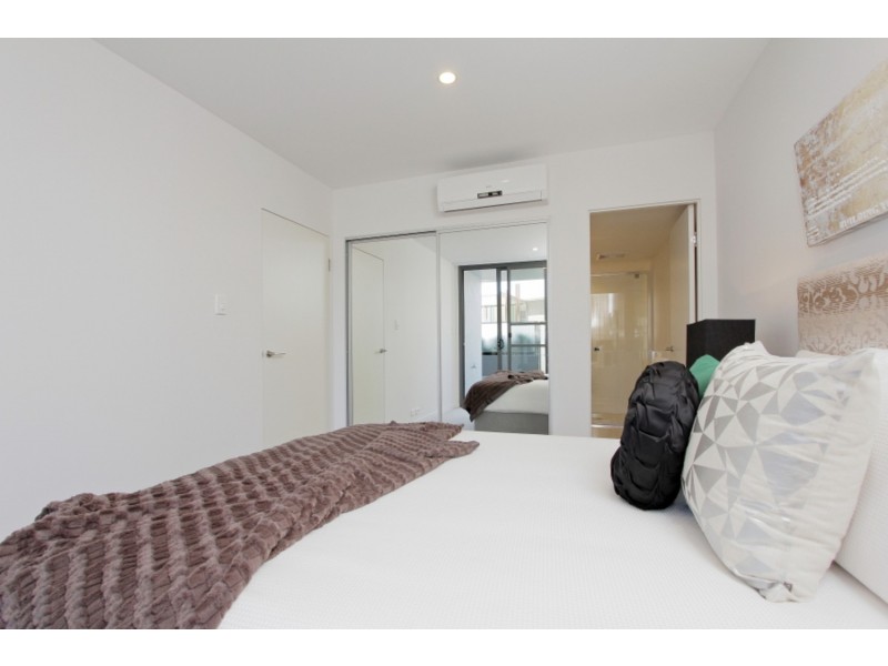 10/1 Rowe Avenue, Rivervale WA 6103