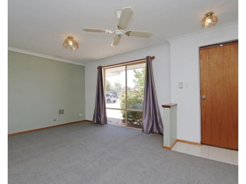 33A Chester Avenue, Dianella WA 6059