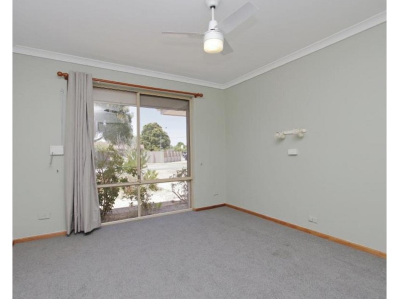 33A Chester Avenue, Dianella WA 6059