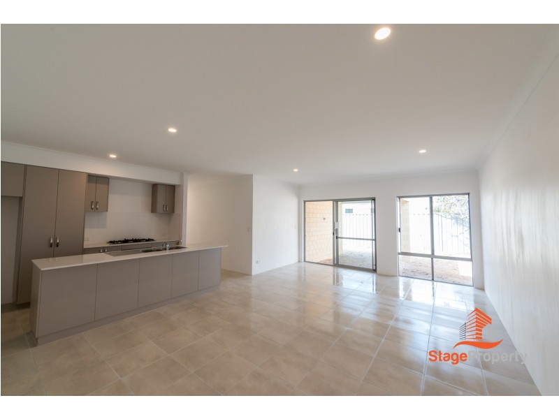 2/127 Thomas Street, East Cannington WA 6107