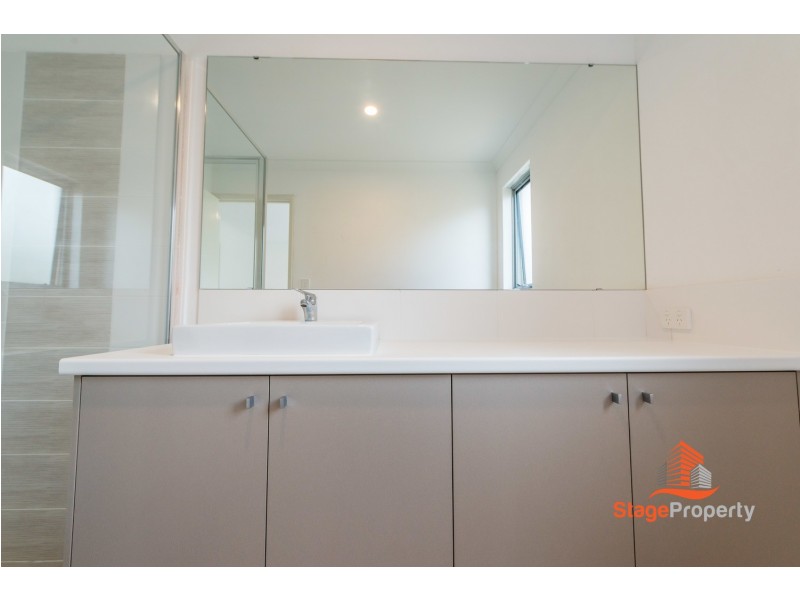 2/127 Thomas Street, East Cannington WA 6107