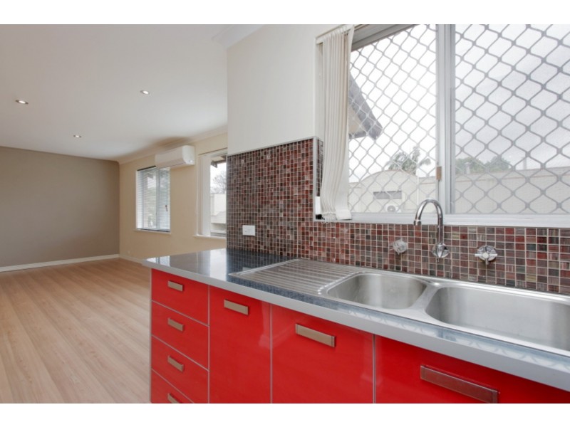4/259 Railway Parade, Maylands WA 6051
