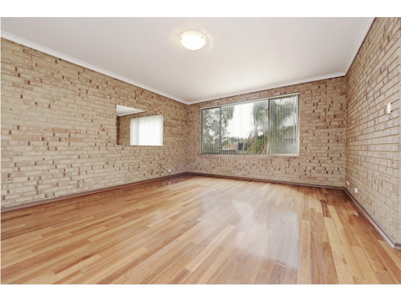 37 Freesia Way, Willetton WA 6155