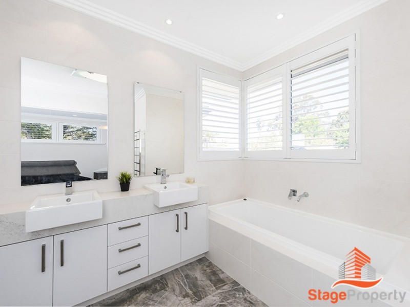 2A Genesta Crescent, Dalkeith WA 6009