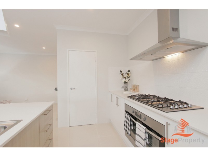 1739/4 Tuff Way, Piara Waters WA 6112
