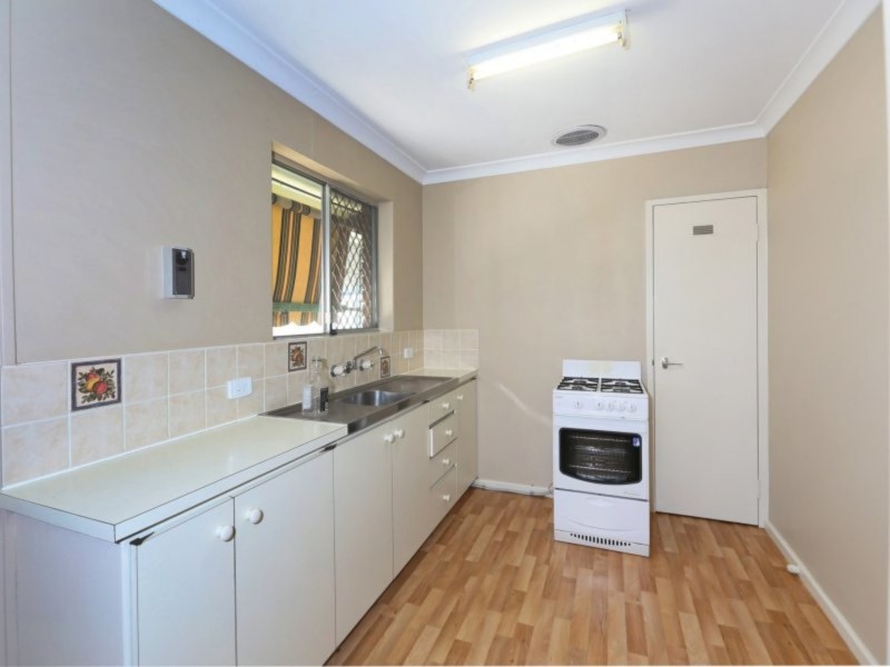 2 Brill Street, Kenwick WA 6107