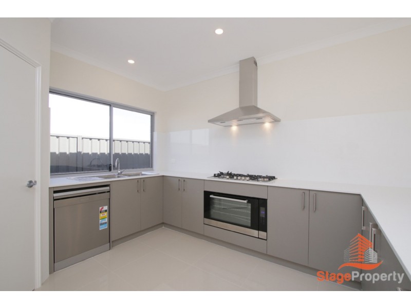 20 Greywacke Entrance, Piara Waters WA 6112