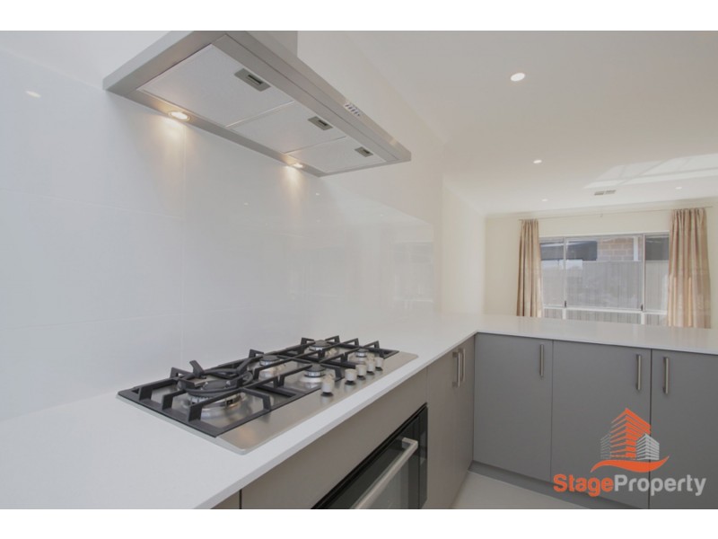 20 Greywacke Entrance, Piara Waters WA 6112