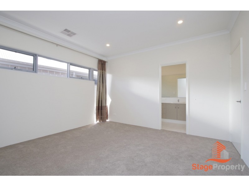 20 Greywacke Entrance, Piara Waters WA 6112