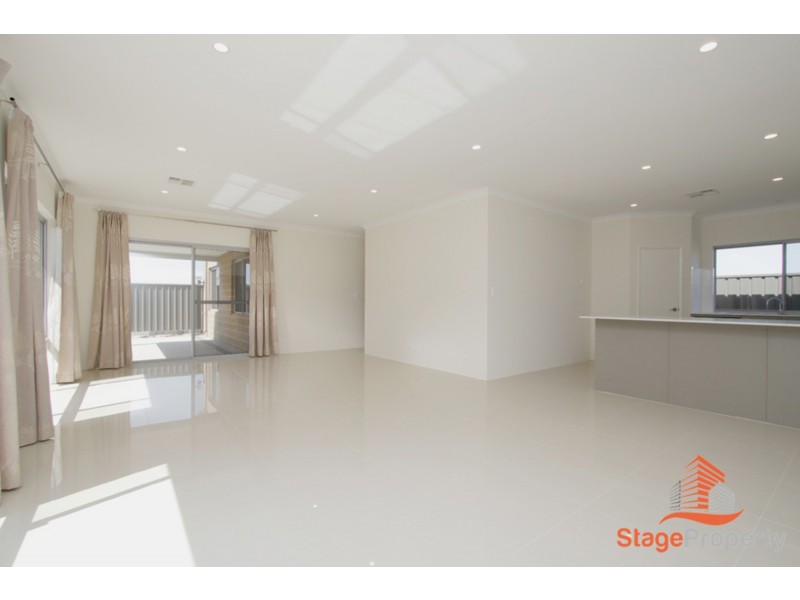 20 Greywacke Entrance, Piara Waters WA 6112