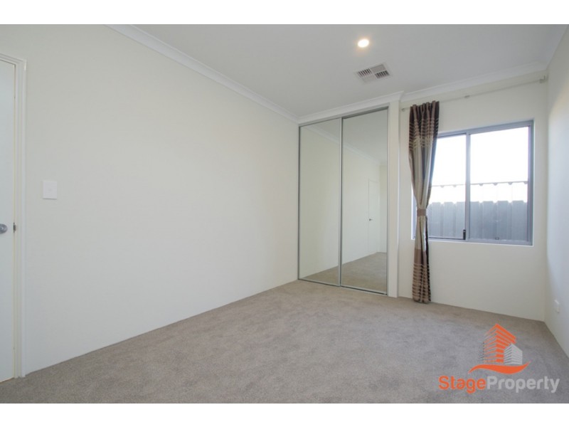 20 Greywacke Entrance, Piara Waters WA 6112