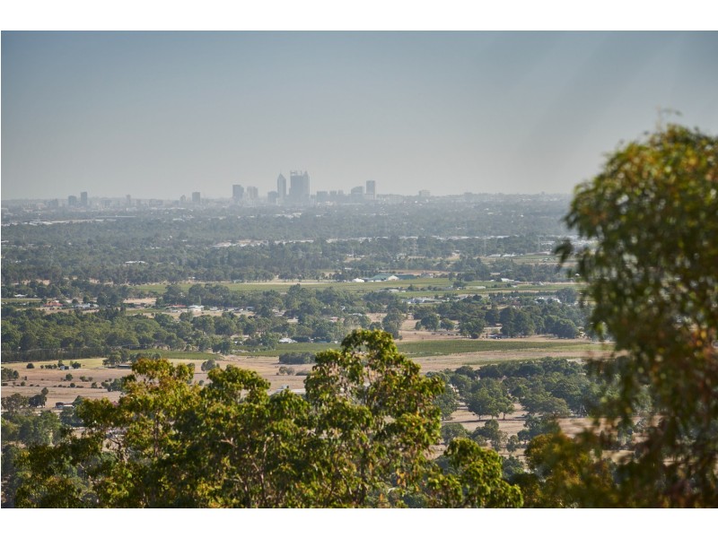 186 Chittering Road, Bullsbrook WA 6084