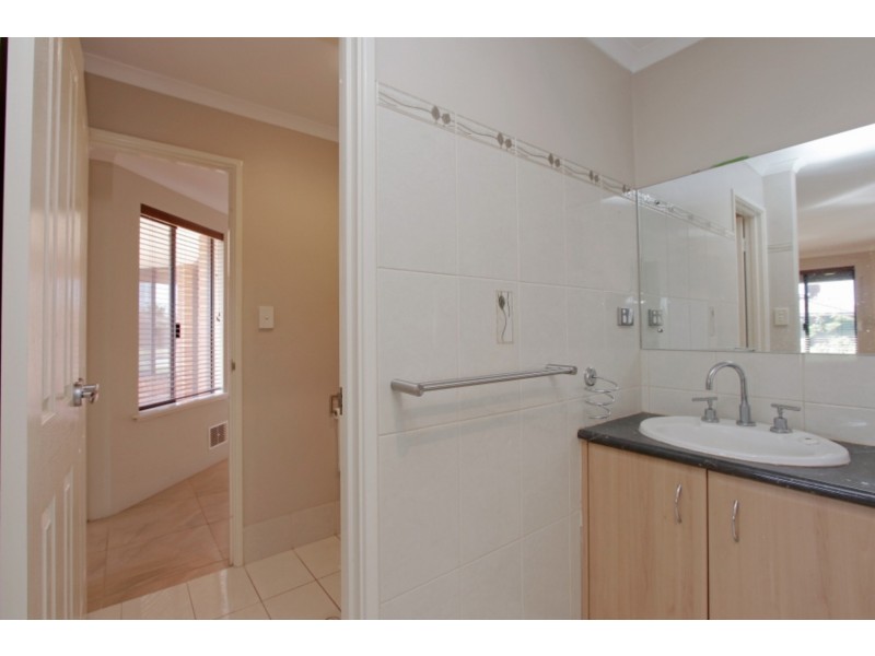 217 Amherst Road, Canning Vale WA 6155