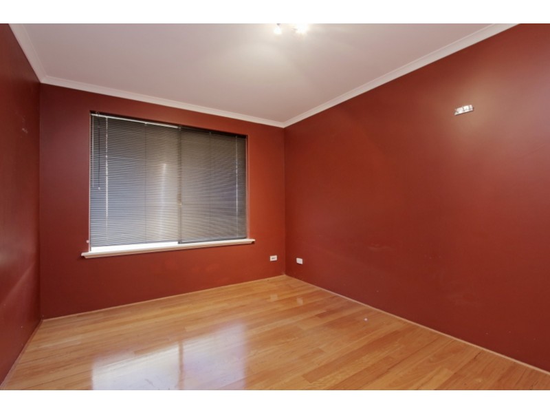 217 Amherst Road, Canning Vale WA 6155